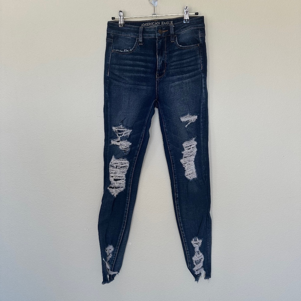 American eagle  super super stretch X super hi rise Jegging distressed raw hem